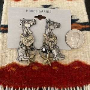 Western dangling earrings